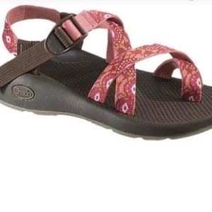 Women’s chacos